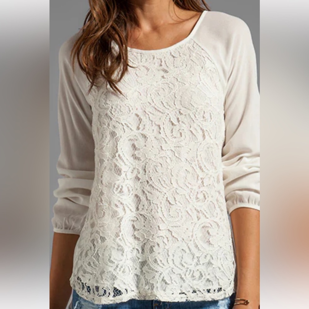 NWT’s Ella Moss lace long sleeve blouse with elastic cuff - size L